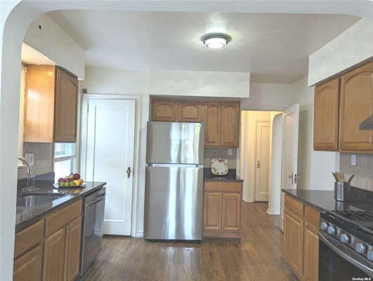 4 beds, 3 baths, $4,300, Unit HOUSE