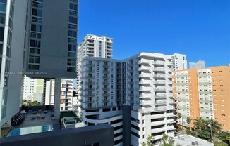115 SW 11th St