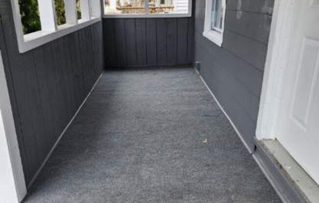 4 Bedroom Single Family Home!