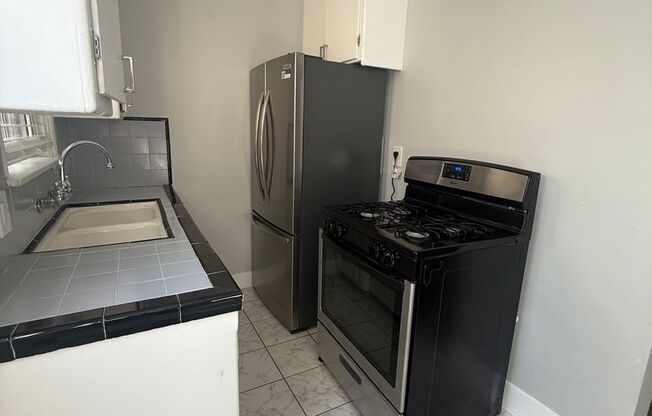 924-934 Termino Ave., Long Beach, CA