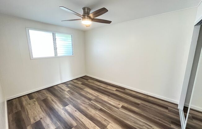 2 beds, 1 bath, $2,185, Unit E