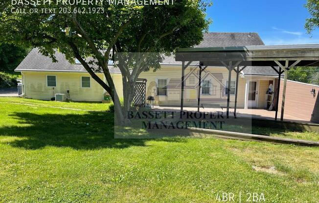 3320 DIXWELL AVE