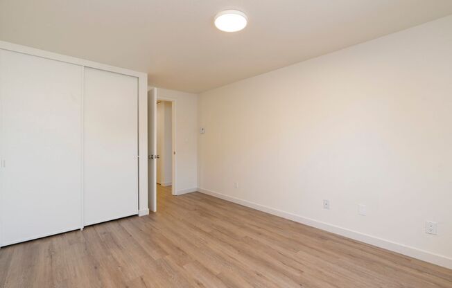 2 beds, 2 baths, 1,000 sqft, $2,695, Unit 2727 - 101