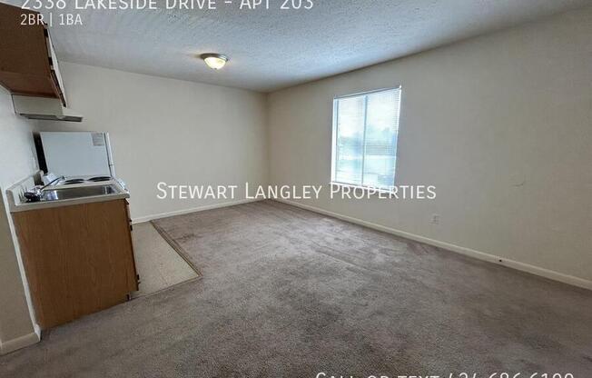 2338 LAKESIDE DR