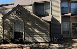 741 BERKLEY PLZ