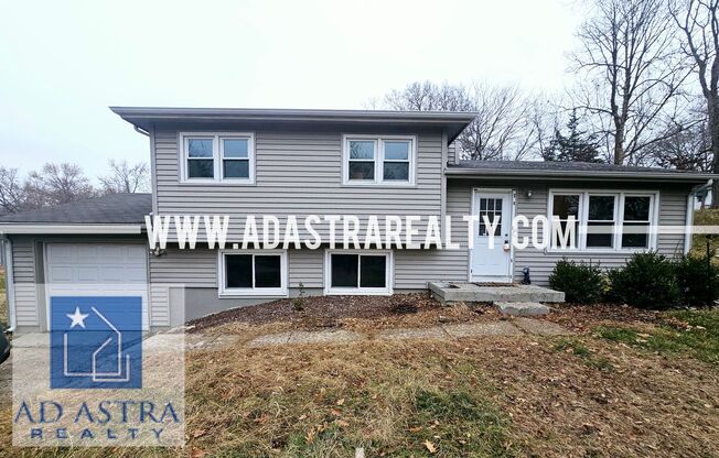 Open 3 Bed 2 Bath Home KCMO!!-Available in JUNE!!