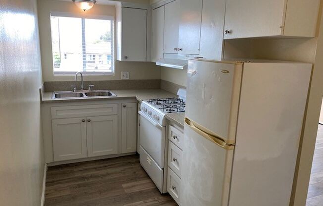 1 bed, 1 bath, 600 sqft, $1,850, Unit 211