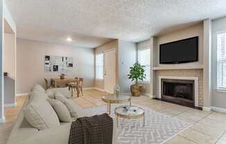 Premier Apartments in Arlington, TX