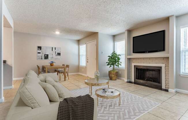 Premier Apartments in Arlington, TX