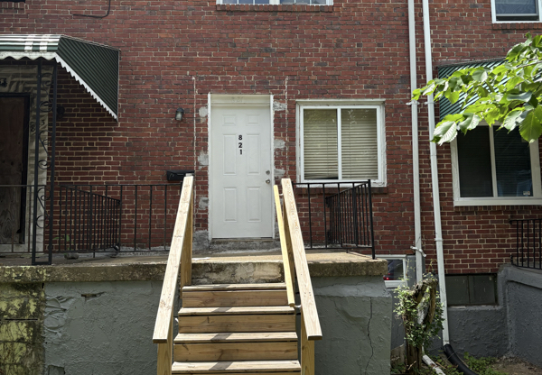 821 BONAPARTE AVE