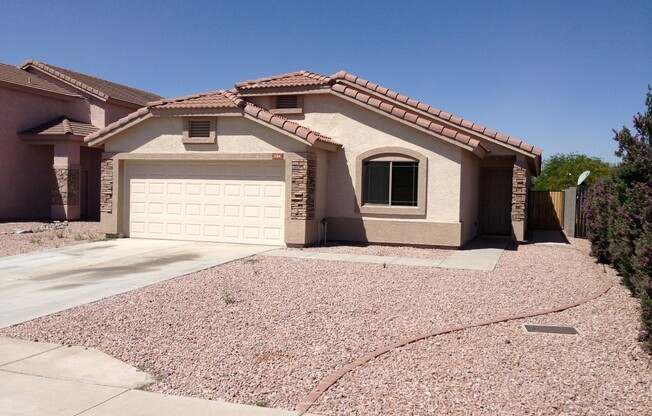 FANTASTIC HOME IN SUPERSTITION VIEW ESTATES!!!