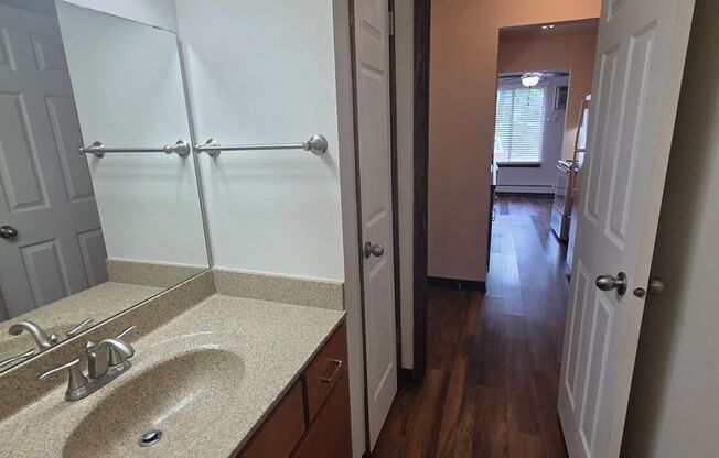 2 beds, 2 baths, 960 sqft, $1,325, Unit 21 - 101
