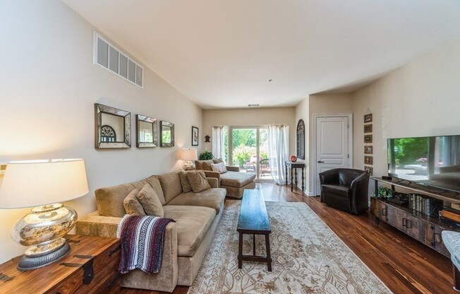 5 REPTON PL