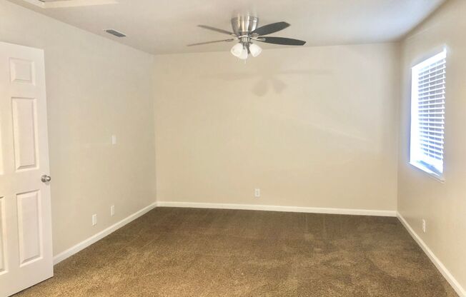 2 beds, 2 baths, 1,185 sqft, $700