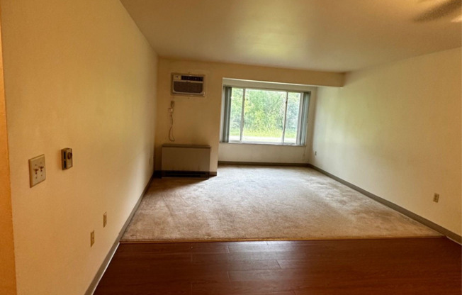 1 bed, 1 bath, 786 sqft, $800, Unit TE218X-110