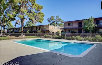 585 South Royal Crest Circle