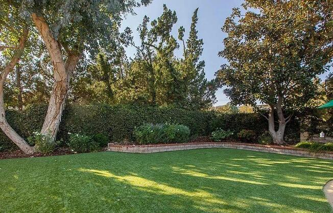 22243 W CRAGGY VW ST