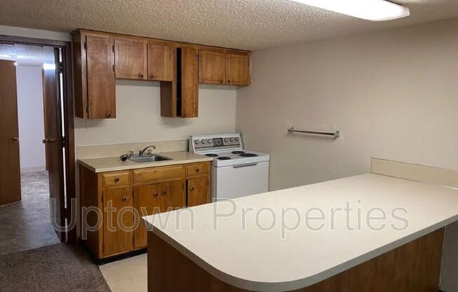 405 NE 81 AVE