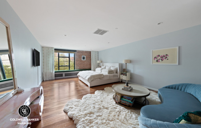 28 LAIGHT ST