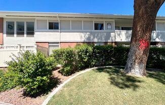 COMING SOON !!! CHARMING 1BD/1BA CONDO IN LAS VEGAS COUNTRY CLUB!