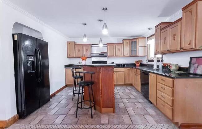 35 Fort Ave Unit 1