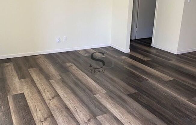 5607 Lakebend W Dr