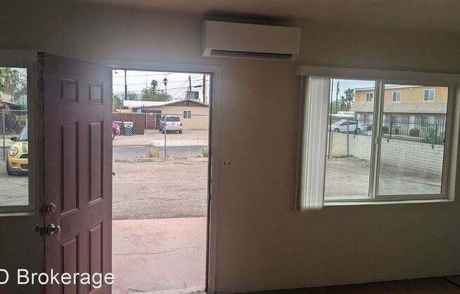 349 E. Glenn St #1-4
