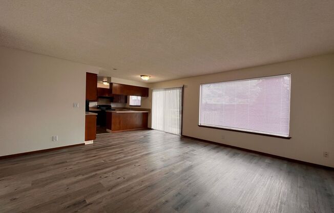 2 beds, 1 bath, 850 sqft, $1,395, Unit 3