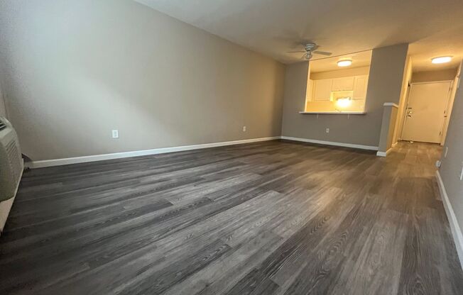 1 bed, 1 bath, $1,225, Unit 211