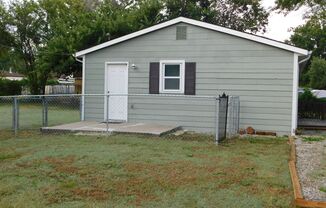 3 beds, 1 bath, $1,200