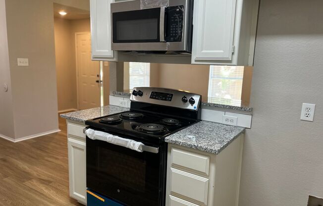 SPACIOUS 3/2/1 DUPLEX