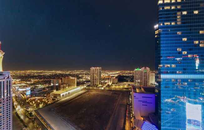 2 beds, 2 baths, $5,500