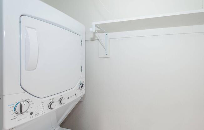 2 beds, 2 baths, 909 sqft, $1,119