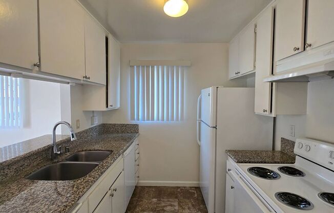 1 bed, 1 bath, $2,350, Unit 110