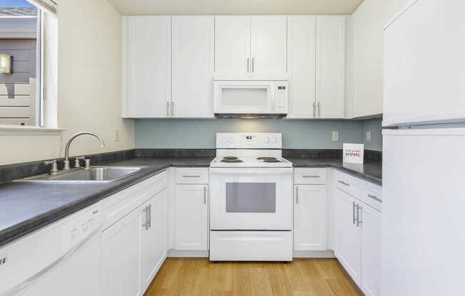 Kitchen with Dishwasher