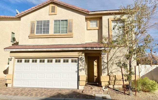 CUTE 3 BED 2.5 BATH 2 STORY SINGLE FAMILY HOME