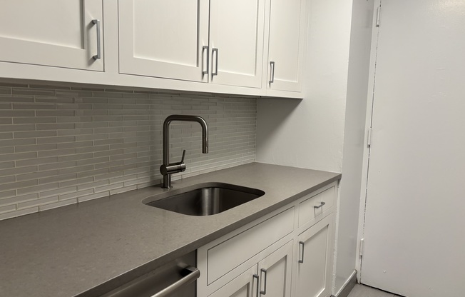 2 beds, 2.5 baths, $8,895, Unit 6K