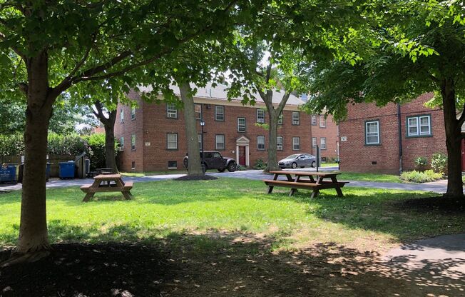 732 North Terrace Unit D