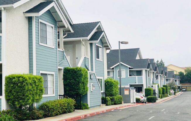 1 bed, 1 bath, 576 sqft, $1,830, Unit 105