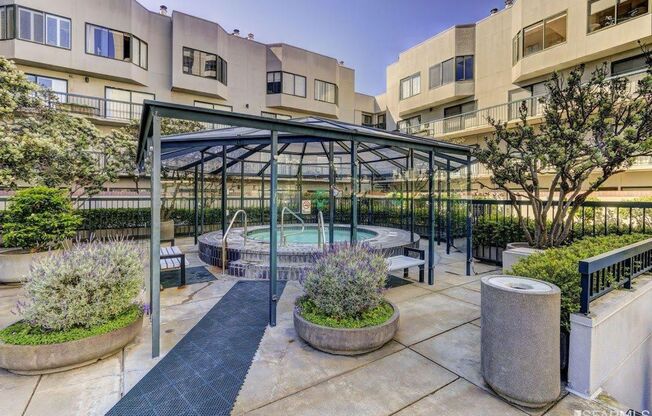 1 bed, 1 bath, $3,300, Unit # 150