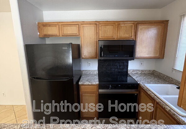 2985 JUNIPER HLS BLVD