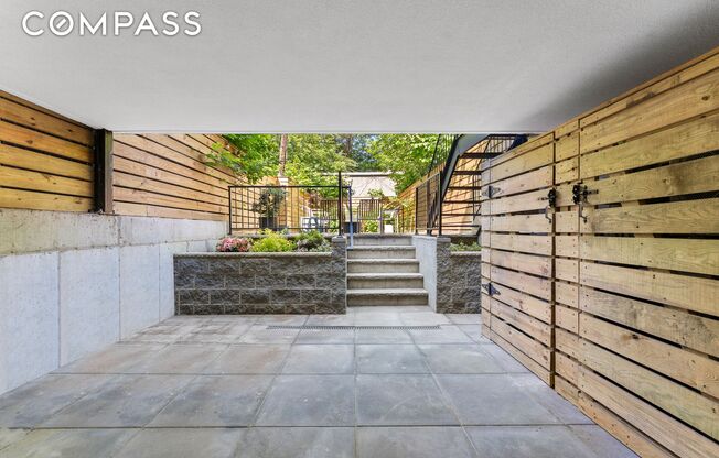 40 CLERMONT AVE