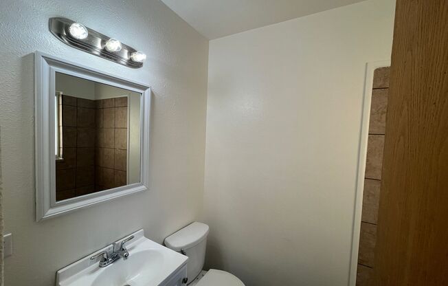 2 beds, 1 bath, 850 sqft, $1,395, Unit 1567