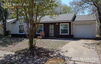 1512 WHITE AVE