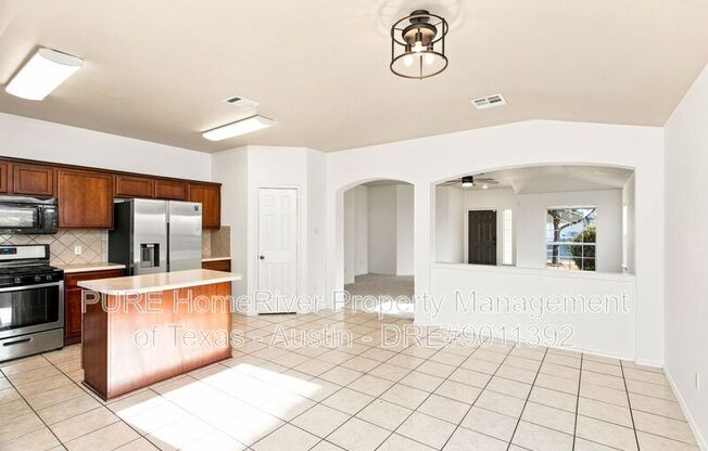 3232 CLINTON PL