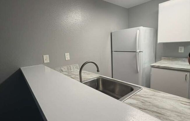 2 beds, 1 bath, 850 sqft, $1,575, Unit 1107 D5