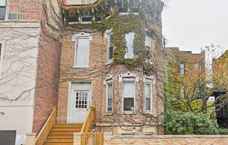 1811 N WLS