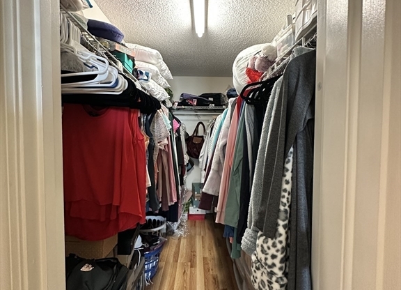 2 beds, 2 baths, 1,140 sqft, $3,100, Unit 505