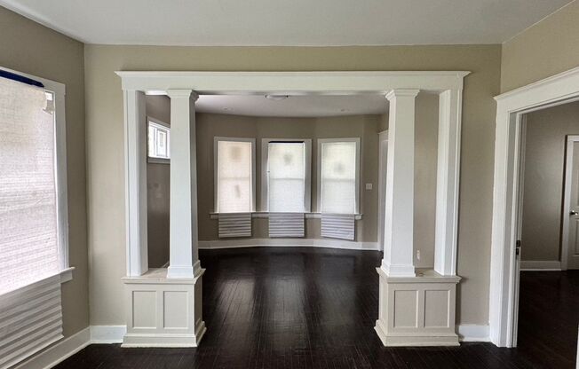 Classy Detroit rental available now!
