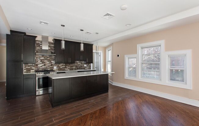 1617 DORCHESTER RD
